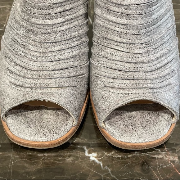 Paul Green Cayanne Peep Toe Booties - Picture 7 of 13